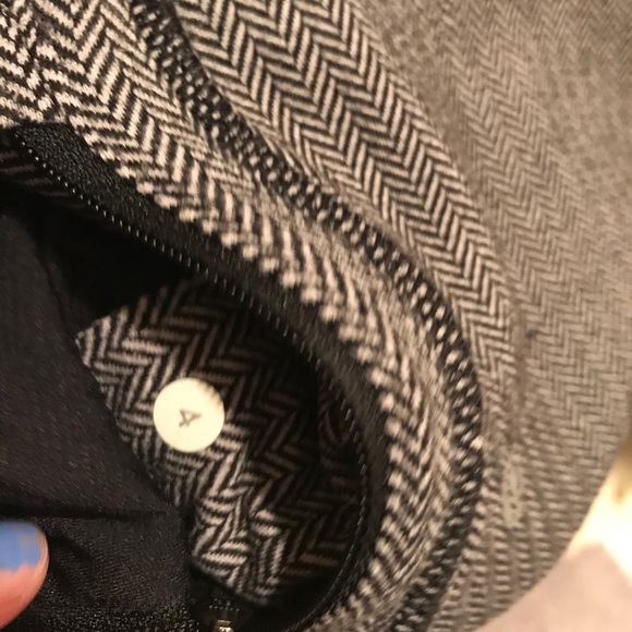 Lululemon Think Fast Hoodie - Picture 4 of 4